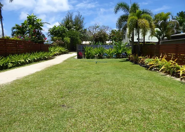 Taakoka Muri Beach Villa